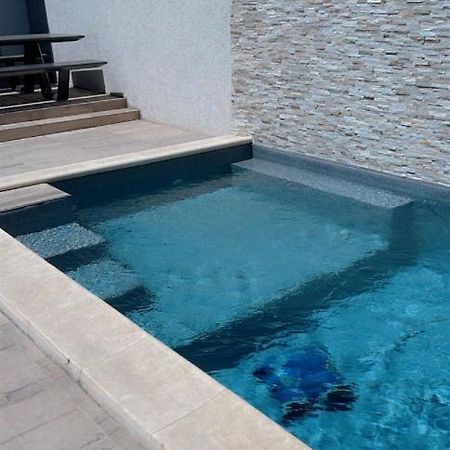 פרפיניין Maison Avec Picine מראה חיצוני תמונה